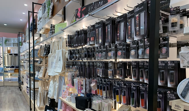 スリーピー URGLAM（ユーアーグラム）