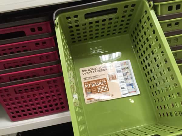 プラスチックケース 積重ねタイプ