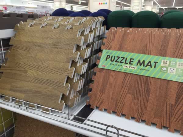 ジョイントマット フローリング風