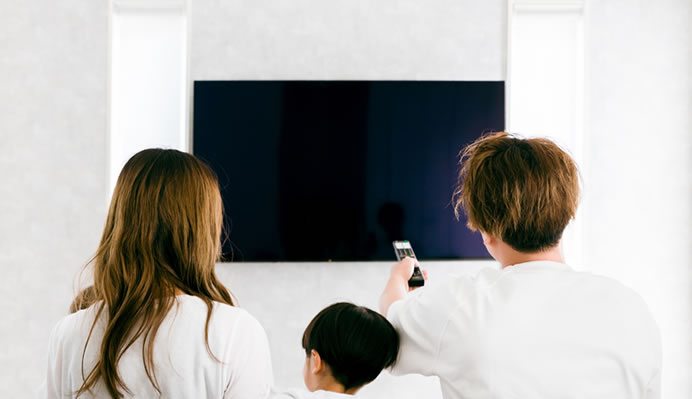 100均のテレビ情報番組を視聴